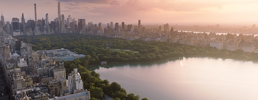 [skýl~íñé-v~íéw-ó~f-ñéw~-ýórk~-sqúá~ré-gá~rdéñ~.jpg]