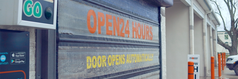 Full|EverWash car wash entry door