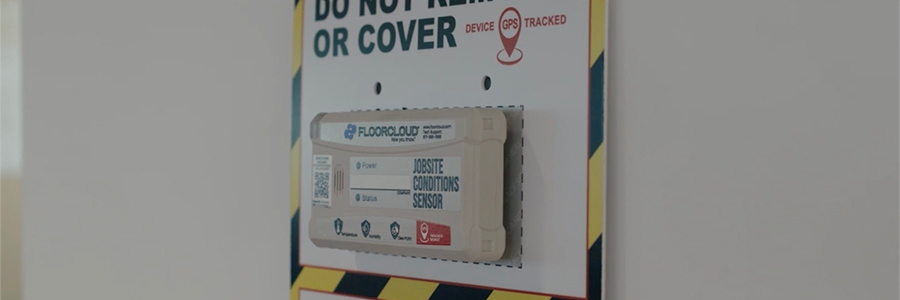 Full|floorcloud device on wall